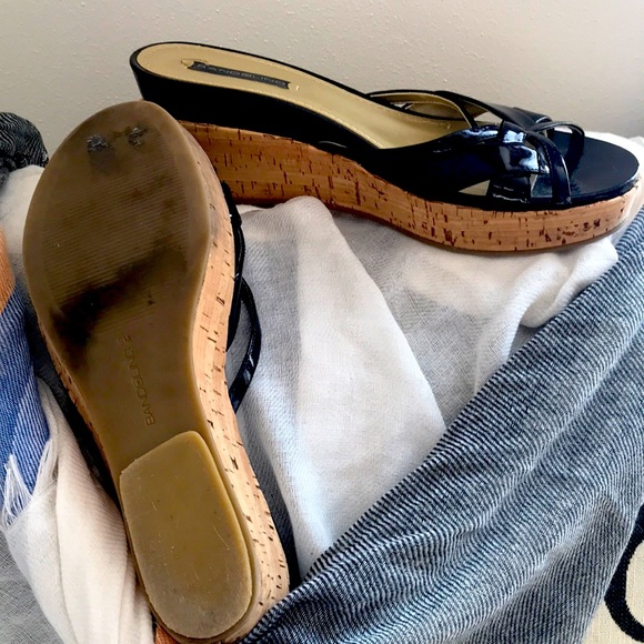 Bandolino black with cork bottoms - Picture 5 of 5